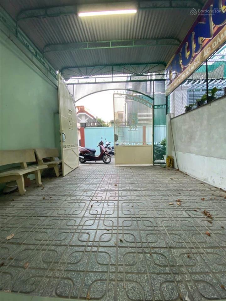 Nhà gần chợ biên hòa sân oto phù hợp kinh doanh dạy học văn phòng