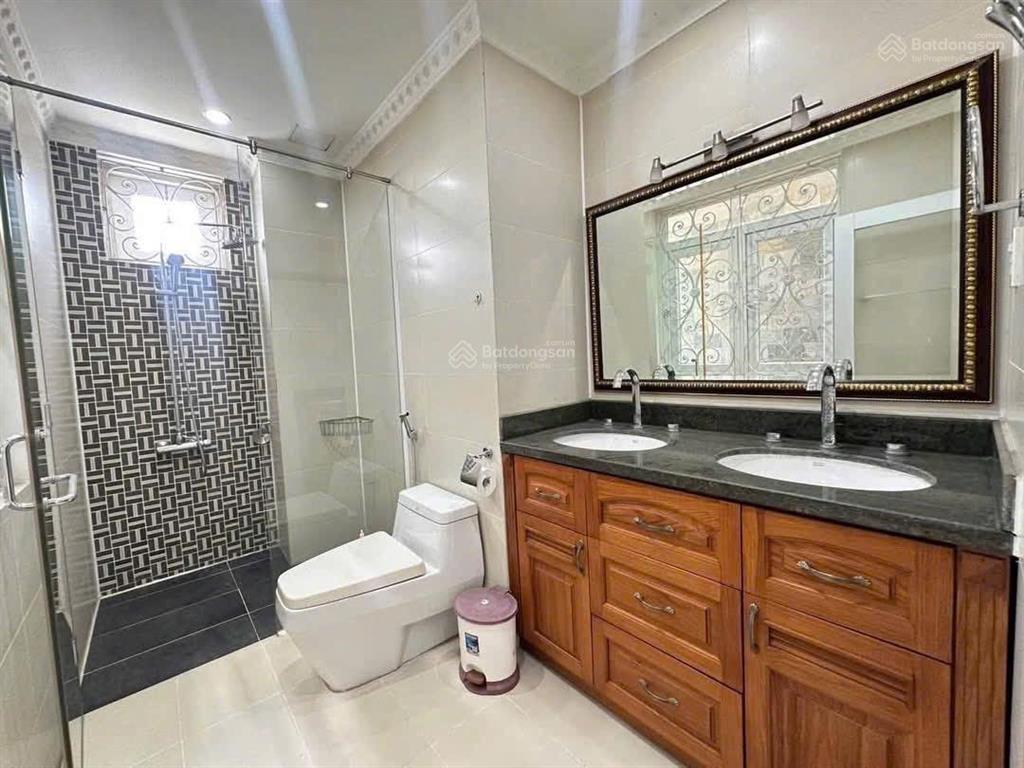 Biệt thự d2d rộng rãi thoáng mát phù hợp văn phòng, spa, ở chuyên gia nước ngoài