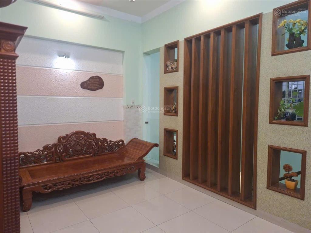 Nhà full nội thất thoáng mát oto đậu thoải mái vào ở ngay