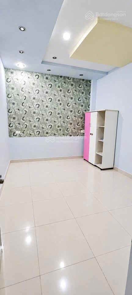 Nhà 95m2.3pn, 2 tolet ,sạch sẽ có sân xe máy ngay ga biên hòa. trường lê quý đôn