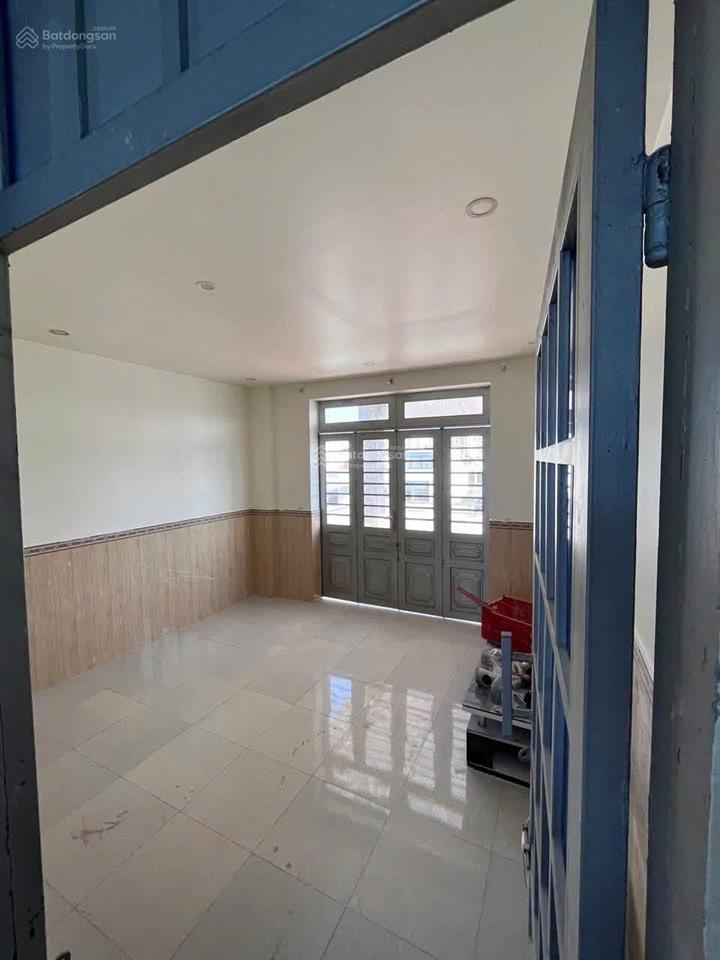 Cho thuê nhà riêng 4pn, 4wc, 80m2, hẽm 54, nguyễn du, trấn biên, 9 triệu vnd, view đẹp hot!