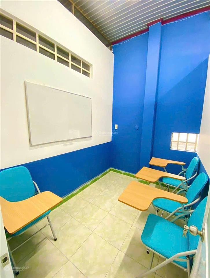 Cho thuê nr 2988, nguyễn ái quốc, 8 triệu, 105 m2, 5pn, 2wc, mặt tiền 5m