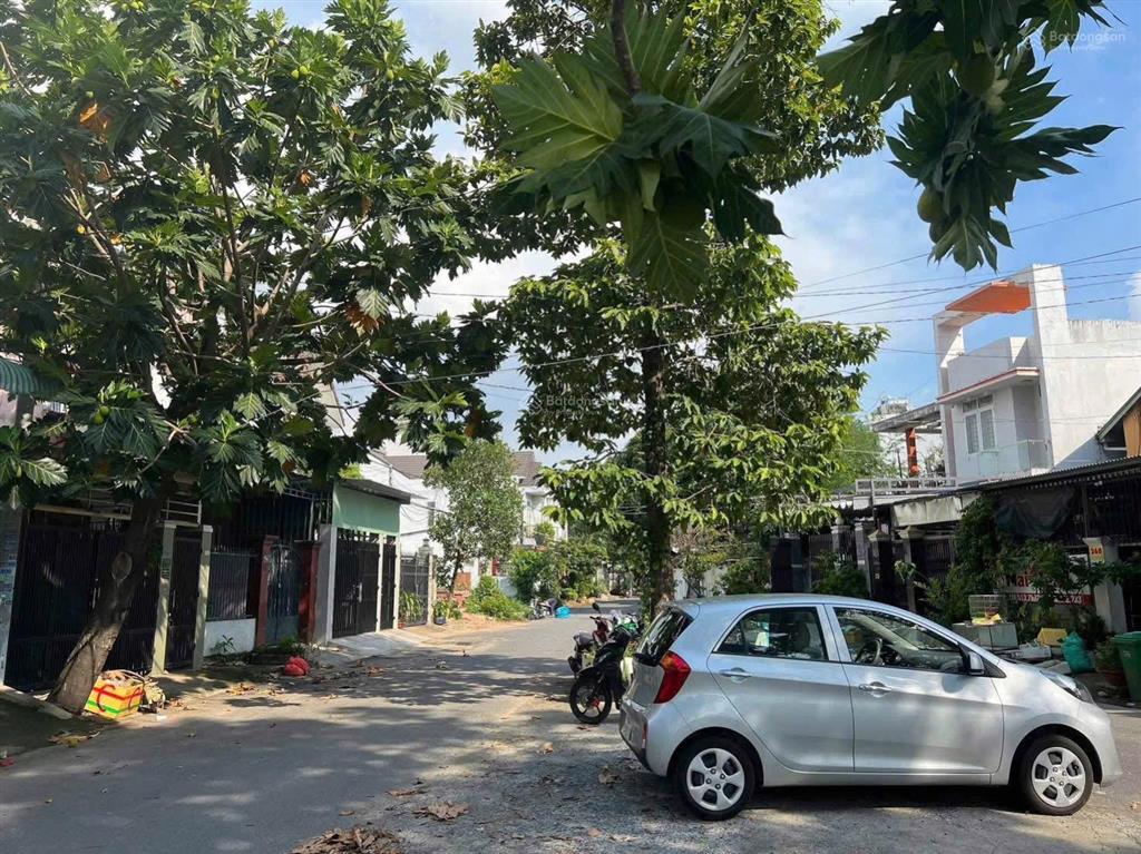 Cho thuê nr 2988, nguyễn ái quốc, 8 triệu, 105 m2, 5pn, 2wc, mặt tiền 5m