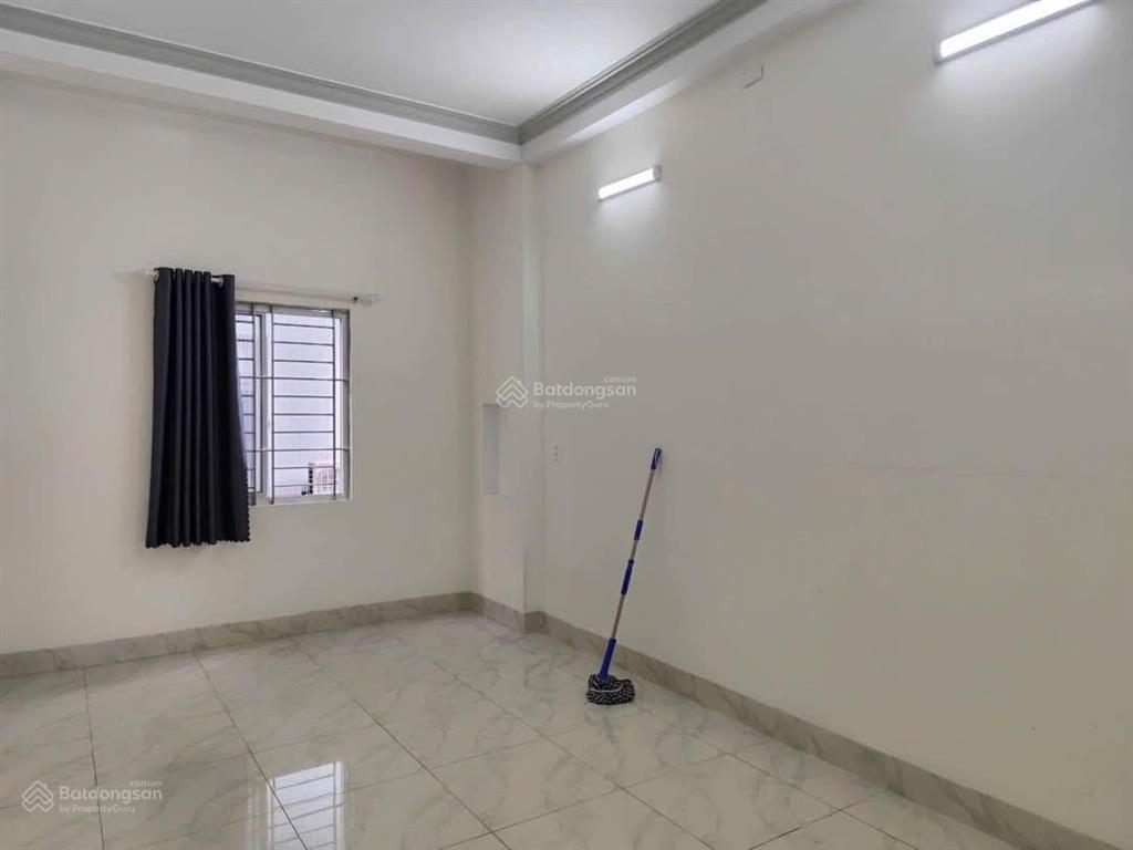 Nhà mới đẹp sân oto 7 chỗ gần quảng trưởng tỉnh đồng nai