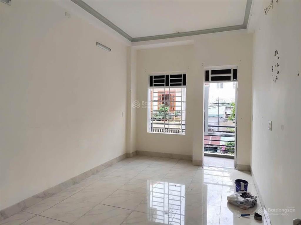 Nhà mới đẹp sân oto 7 chỗ gần quảng trưởng tỉnh đồng nai