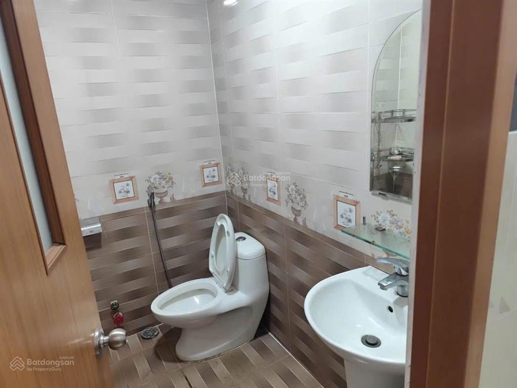 Nhà mới đẹp sân oto 7 chỗ gần quảng trưởng tỉnh đồng nai