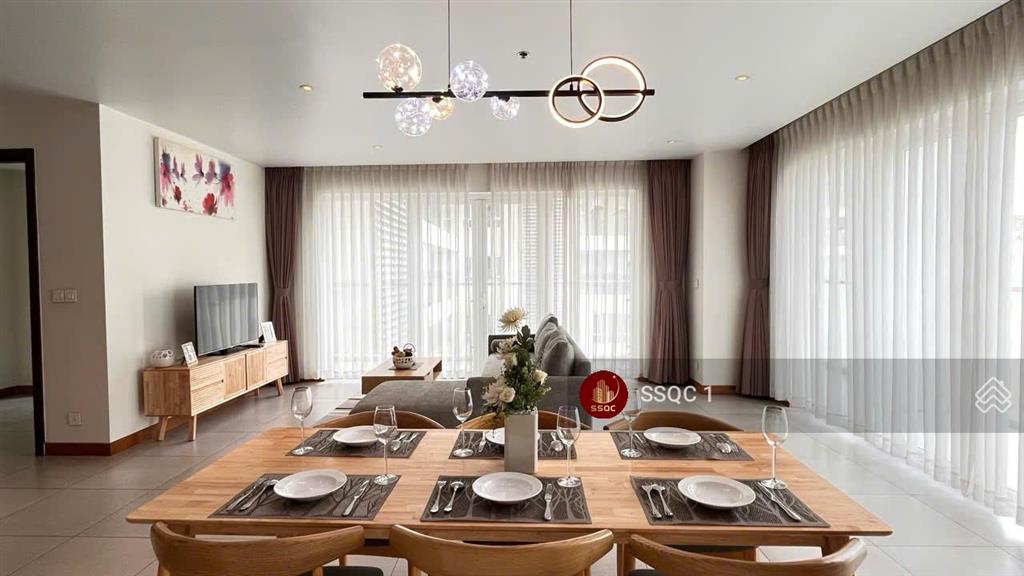 Tin thật 100%  cho thuê căn hộ 2 phòng ngủ view sông cực đẹp  cam kết giá thuê tốt nhất dự án