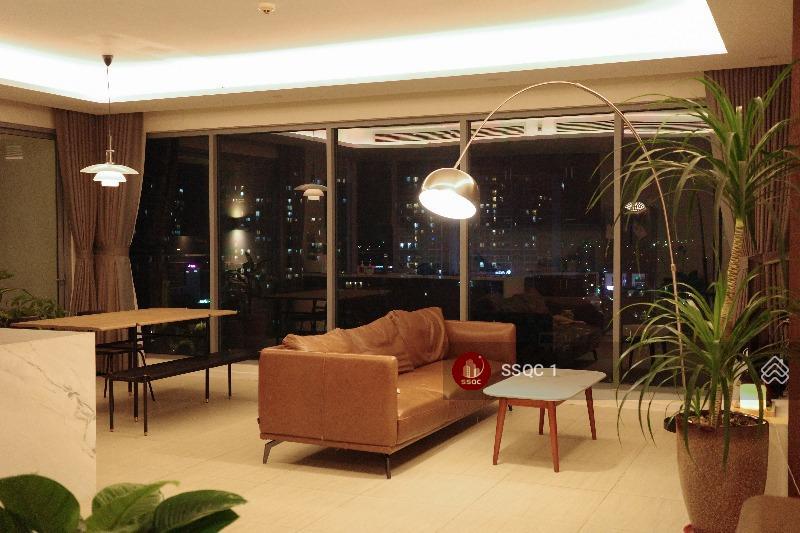 Tin thật 100%  cho thuê căn hộ 2 phòng ngủ view sông cực đẹp  cam kết giá thuê tốt nhất dự án