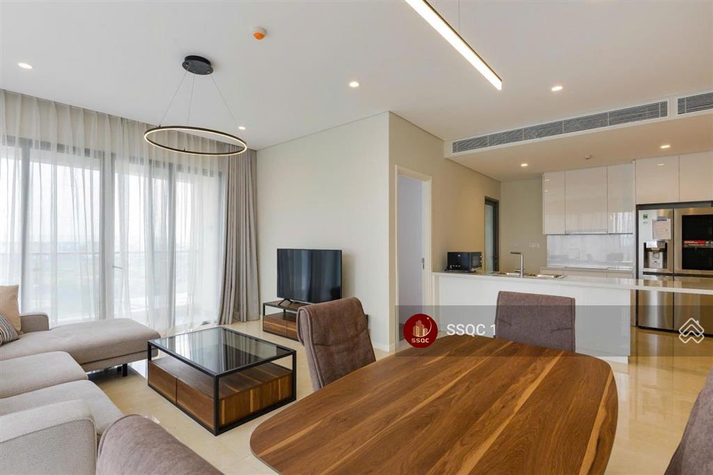 Tin thật 100%  cho thuê căn 2 phòng ngủ diamond island view hồ bơi & sông cực thoáng