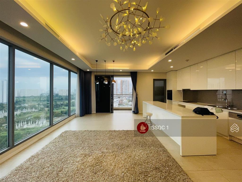 Tin thật 100%  cho thuê căn 2 phòng ngủ diamond island view hồ bơi & sông cực thoáng