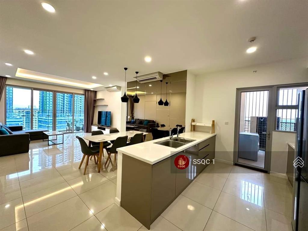 Tin thật 100%  căn hộ 3pn 135m2 view nội khu ban công siêu rộng giá bán siêu tốt ở estella heights