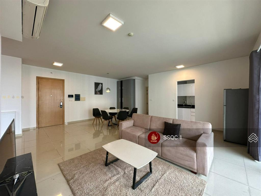 Tin thật 100%  deal tốt cho căn hộ 2 phòng ngủ dt 80m2 tầng cao thoáng mát giá cực tốt vista verde