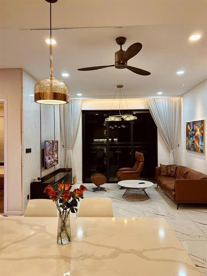 Tin thật 100%  một trong số ít căn 1pn 59m² full nội thất, tầng cao giá tốt dự án estella heights