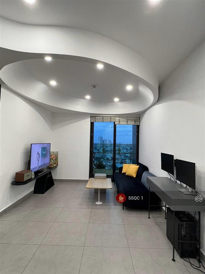 Tin thật 100%  bán căn hộ 1 phòng ngủ full nội thất hiện đại  tầng cao view đẹp  sẵn sổ hồng