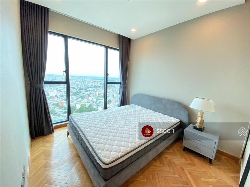 Tin thật 100%  bán căn hộ 1 phòng ngủ full nội thất hiện đại  tầng cao view đẹp  sẵn sổ hồng