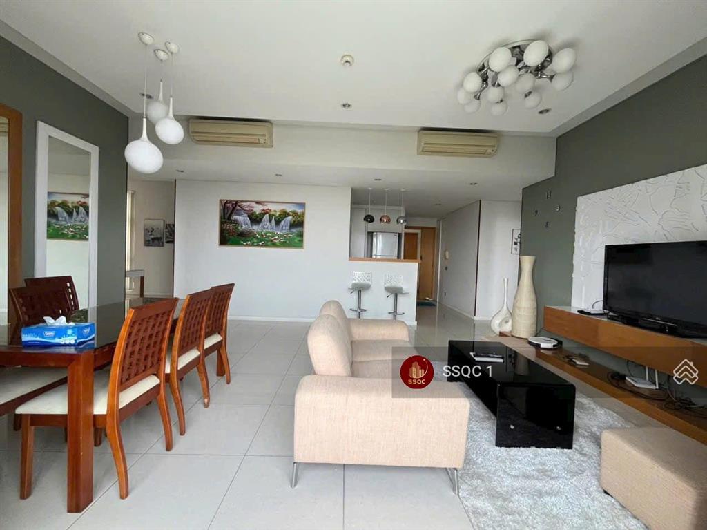 Tin thật 100%  giá cạnh tranh cho thuê căn 2 phòng ngủ  full nội thất view thoáng tại the estella