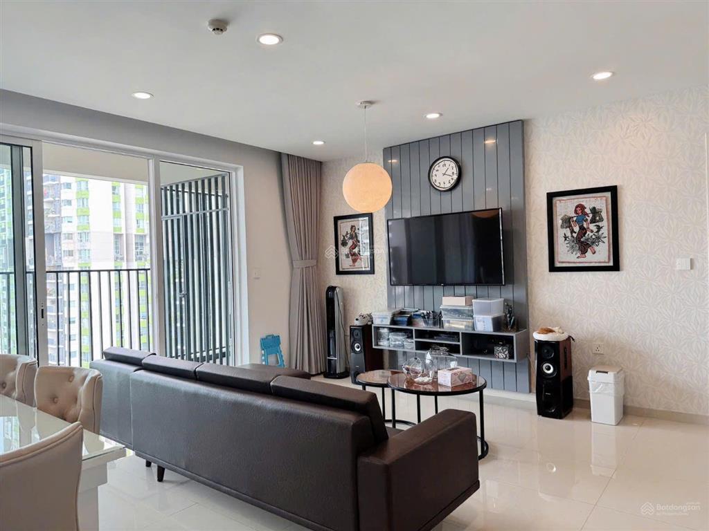 Tin thật 100%  chủ nhà ký gửi bán gấp các căn 2pn vista verde diện tích lớn, giá tốt
