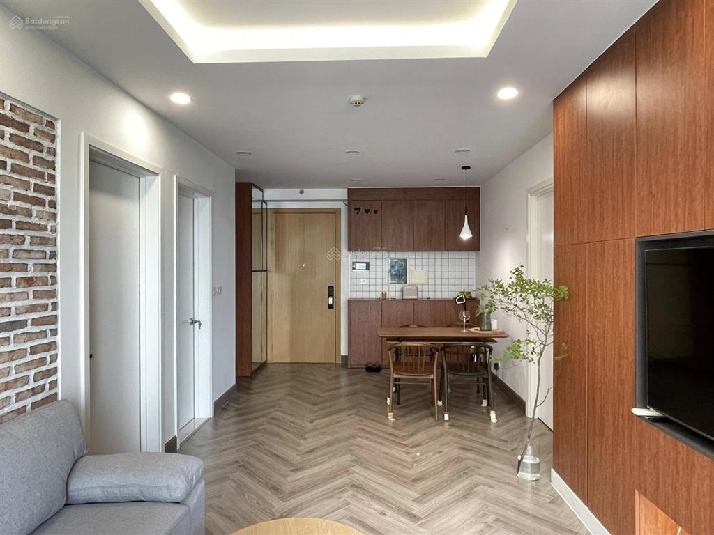 Tin thật 100%  chủ nhà ký gửi bán gấp các căn 2pn vista verde diện tích lớn, giá tốt