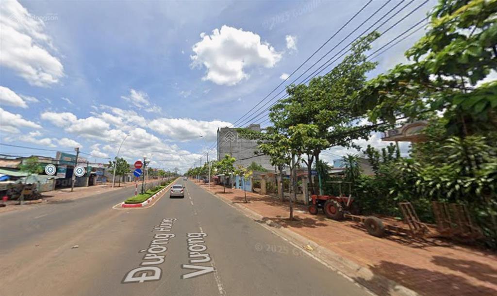 Bán nhà đất xã ngãi giao, 8 tỷ vnd(666tr/m ngang)
