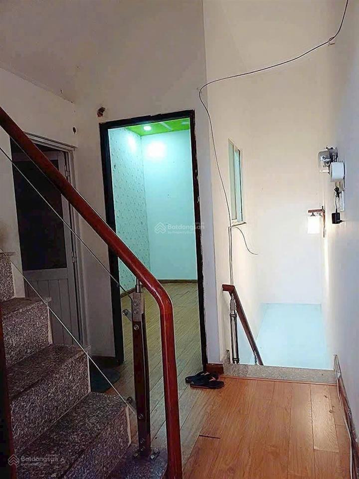 Hxh 8m 161b lạc long quân, (3.5x15m 3l 4pn 3wc)  15tr