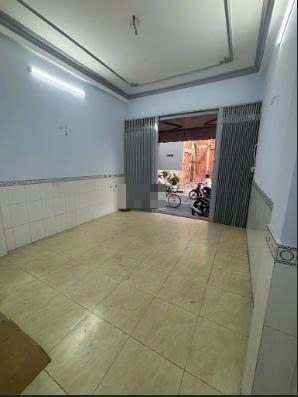 Hẻm xe tải, 152a/54 lạc long quân, (4x10m 2l st 3pn3wc)  13 tr