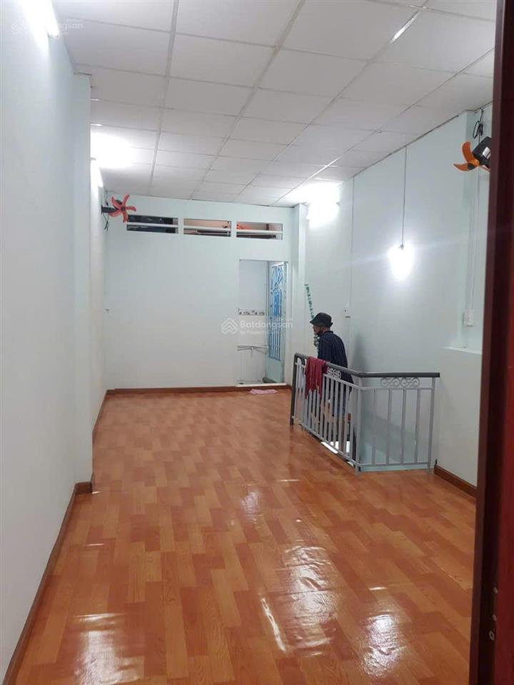 Nhà trống như hình, (3.1x17m), 163/26a tô hiến thành q10
