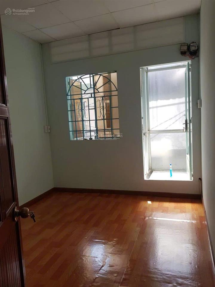 Nhà trống như hình, (3.1x17m), 163/26a tô hiến thành q10