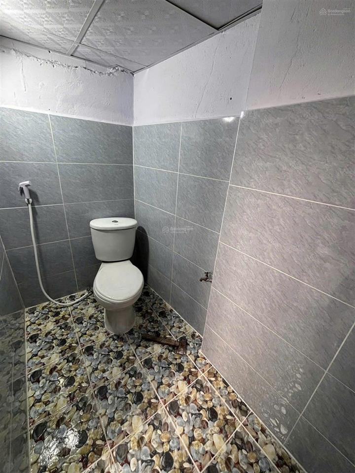 Mặt tiền lạc long quân, (3.6x21m 1 lầu)  17tr còn bớt