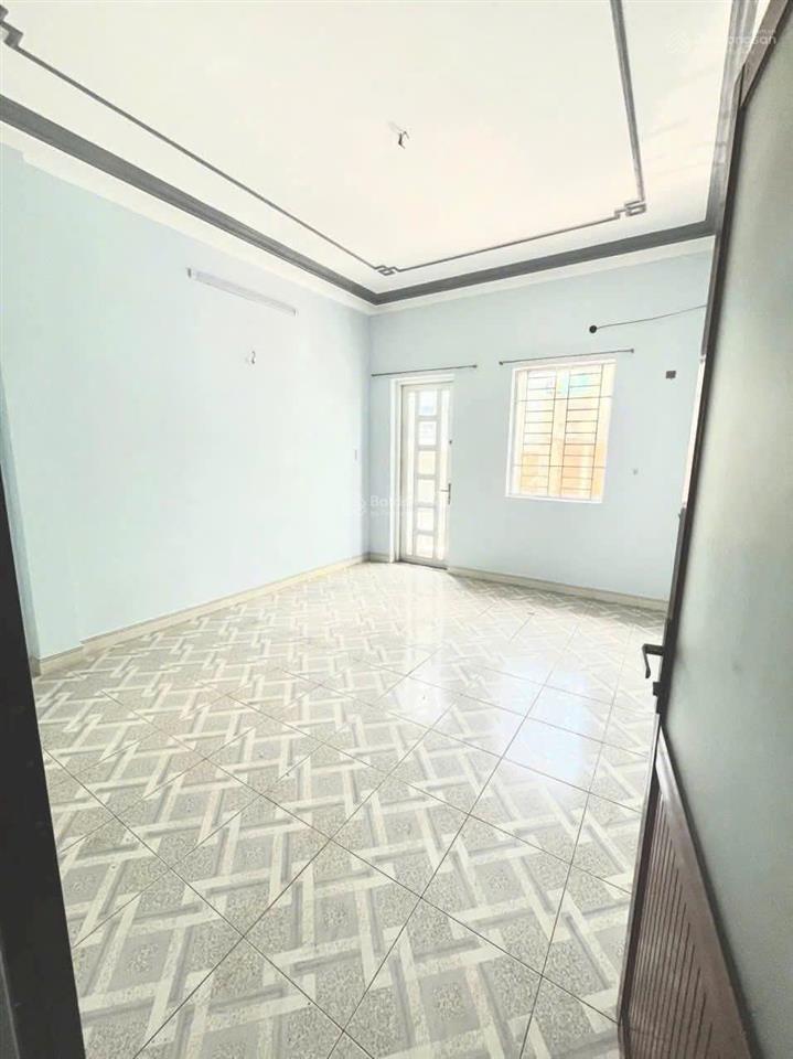 Mtnb 161b lạc long quân (4x11m 2l 3pn3wc)  13tr