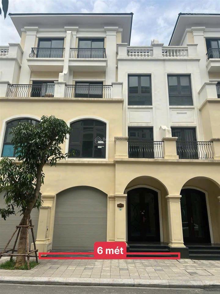 Cần tiền bán gấp bt 96 m2 san hô. mặt tiền 6m. cạnh biển hồ tạo sóng 18ha, phố litte hồng công