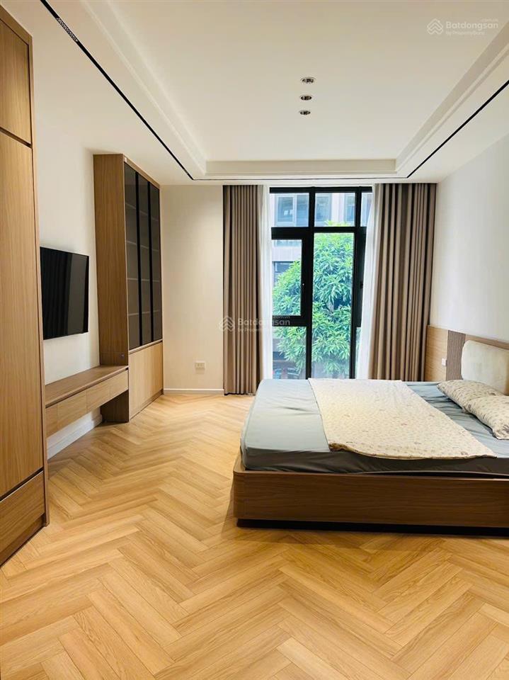 Cho thuê căn phố biển 56 m2 hoàn thiện sẵn 5 tầng , có thang máy , full đồ chỉ việc sách vali về ở