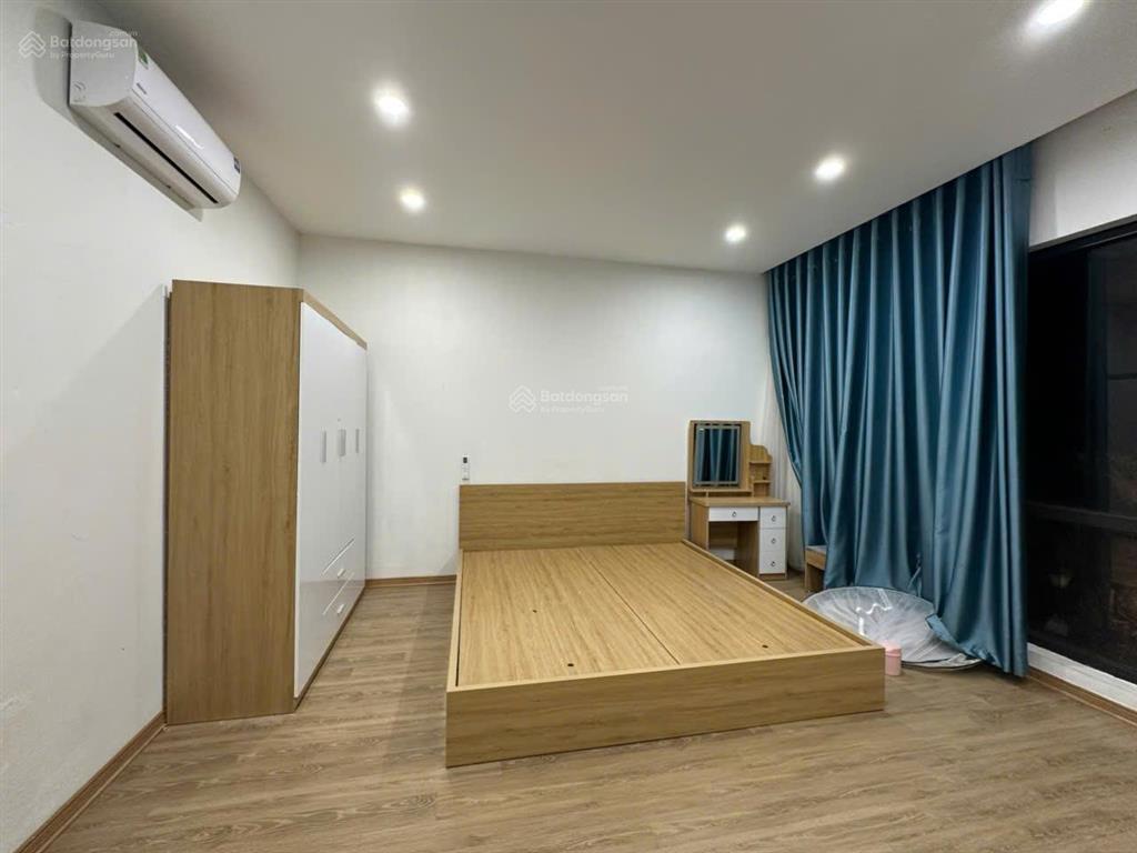 Bán căn 75 m2, nằm trên trục chính 20 mét,gần công viên bể bơi, công viên silk park, sổ đỏ lâu dài