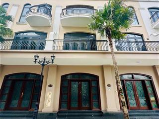 Cần tiền bán giá cam kết rẻ nhất thị trường chà là 58,5m2 giá 8.x tỷ. cạnh công viên bể bơi. sẵn sổ