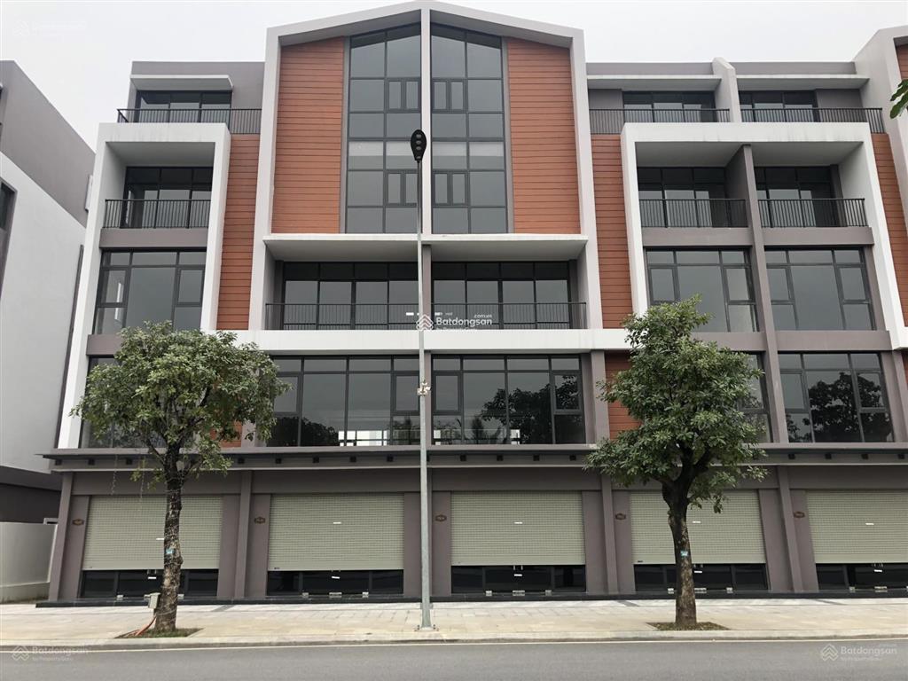 Cần bán căn shop 87,5 m2, phố biển 19, trục đường 20m đối diện grandword kinh doanh sầm uất