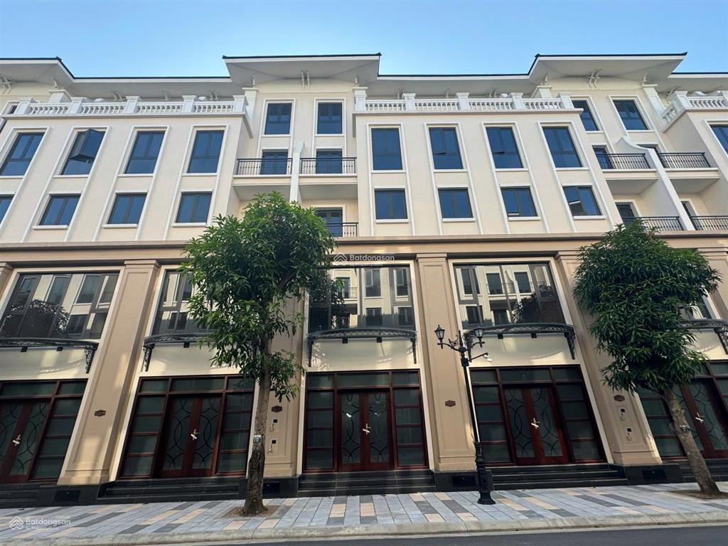 Cần tiền bán gấp căn xẻ khe vịnh tây 78 m2, gần tòa văn phòng, công viên, bể bơi, chung cư masteri