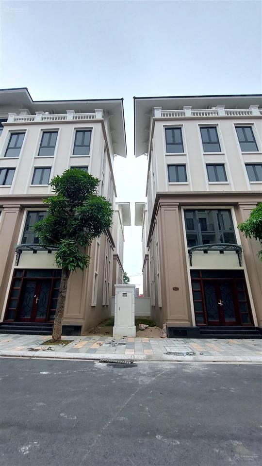 Cần tiền bán gấp căn xẻ khe vịnh tây 78 m2, gần tòa văn phòng, công viên, bể bơi, chung cư masteri