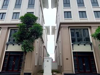 Cần tiền bán gấp căn xẻ khe vịnh tây 78 m2, gần tòa văn phòng, công viên bể bơi, chung cư masteri