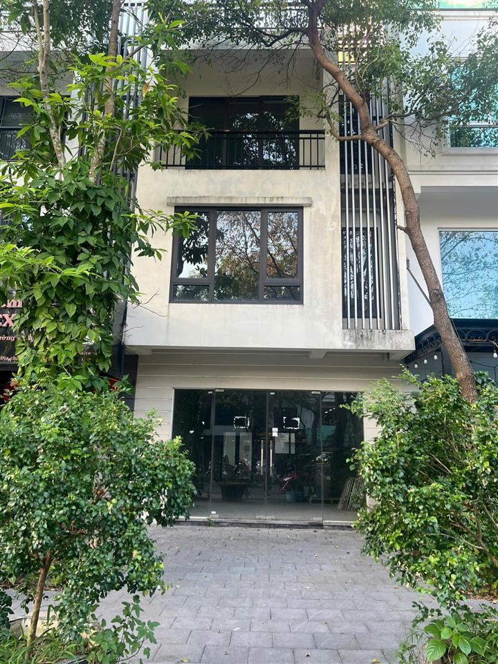 Bán nhanh căn thủy nguyên 100 m2 , sầm uất kinh doanh khai thác dòng tiền được luôn