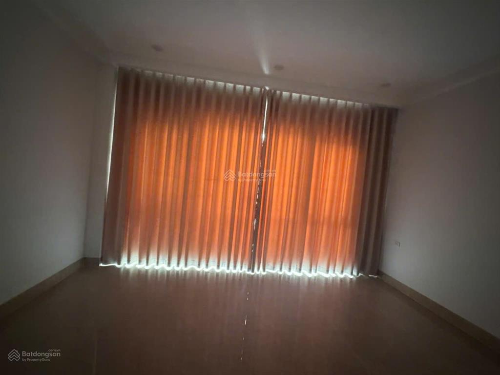 Bán căn cọ xanh 75 m2 , mặt trực diện công viên nằm trên trục thông 20 mét , hoàn thiện 2 tầng .