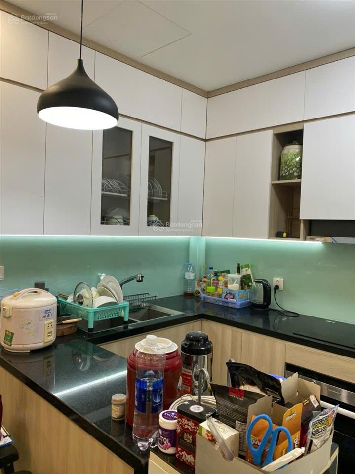 Bán liền kề khu spring valley , hoàn thiện 5 tầng chỉ việc vào ở , sẵn sổ đỏ giao dịch ngay