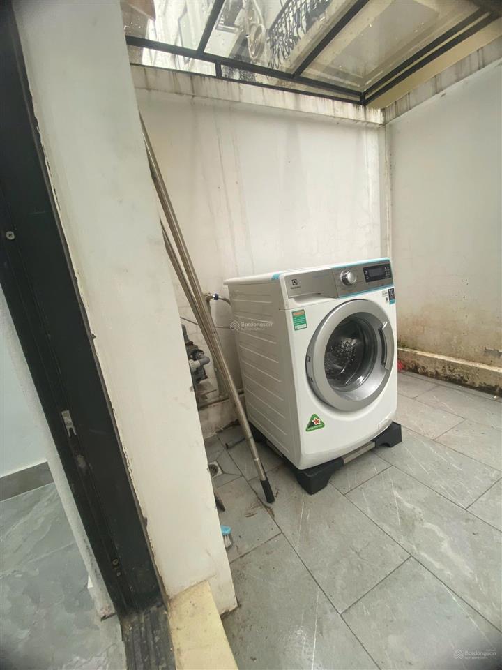 Cho thuê căn san hô 56 m2 giá 9 triệu/bp, chỉ việc xách đồ về ở được luôn