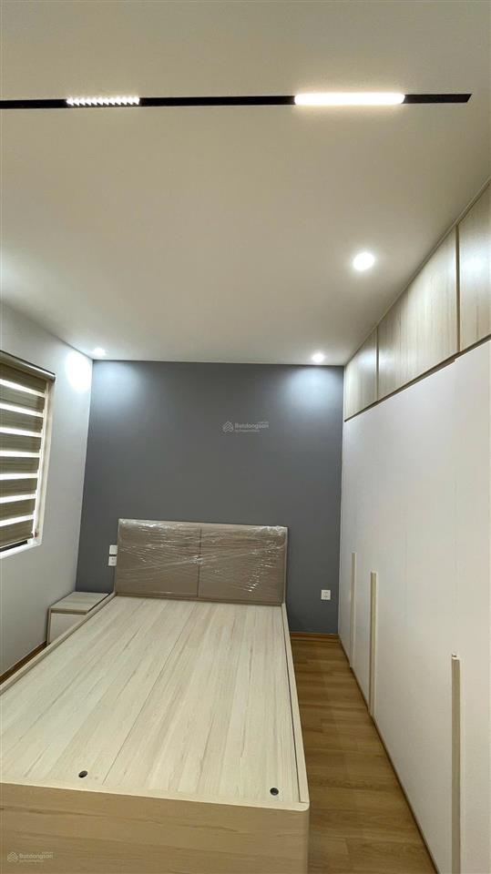 Cho thuê căn xẻ khe đồ đẹp thoáng mát đồ cơ bản 105 m2 giá rẻ, hoàn thiện được luôn.