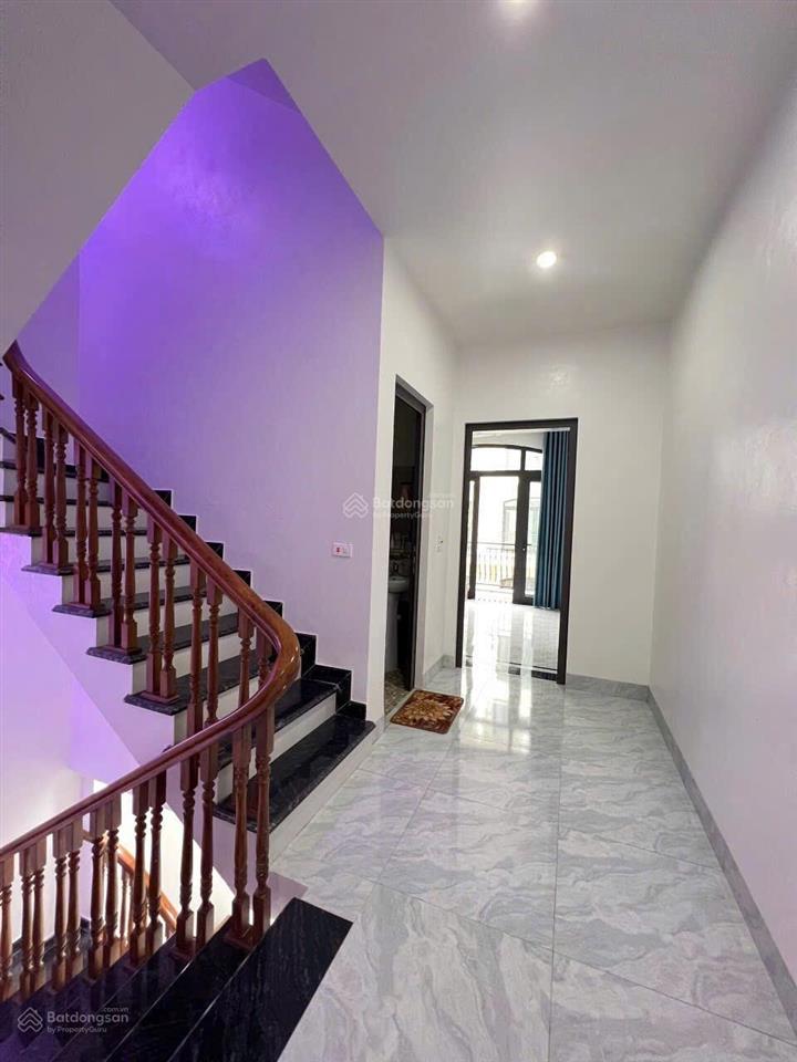 Cho thuê căn hoàn thiện 5 tầng full đồ giá rẻ 12 triệu chỉ việc vào ở luôn
