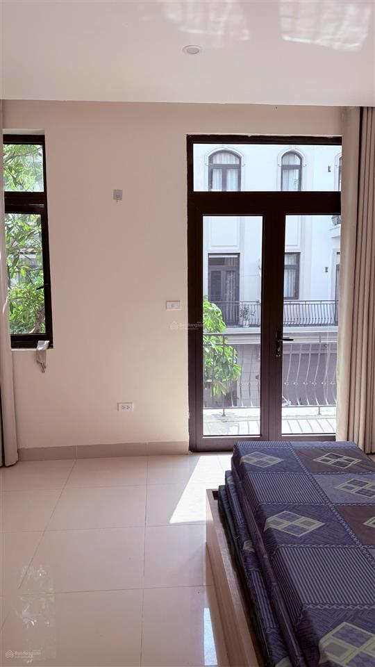 Chính chủ cần bán gấp căn sao biển 58,5 m², hoàn thiện sẵn full 5 tầng chỉ việc vào ở luôn.