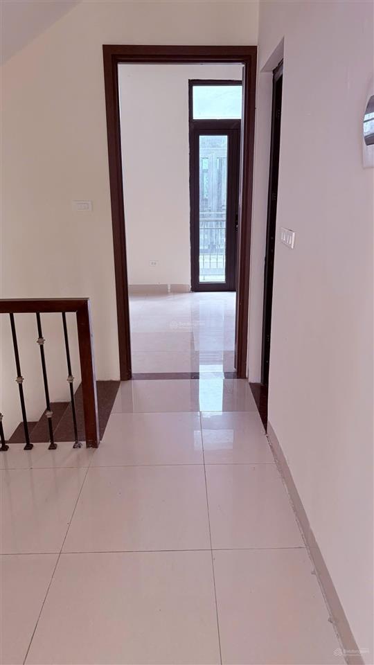 Chính chủ cần bán gấp căn sao biển 58,5 m², hoàn thiện sẵn full 5 tầng chỉ việc vào ở luôn.