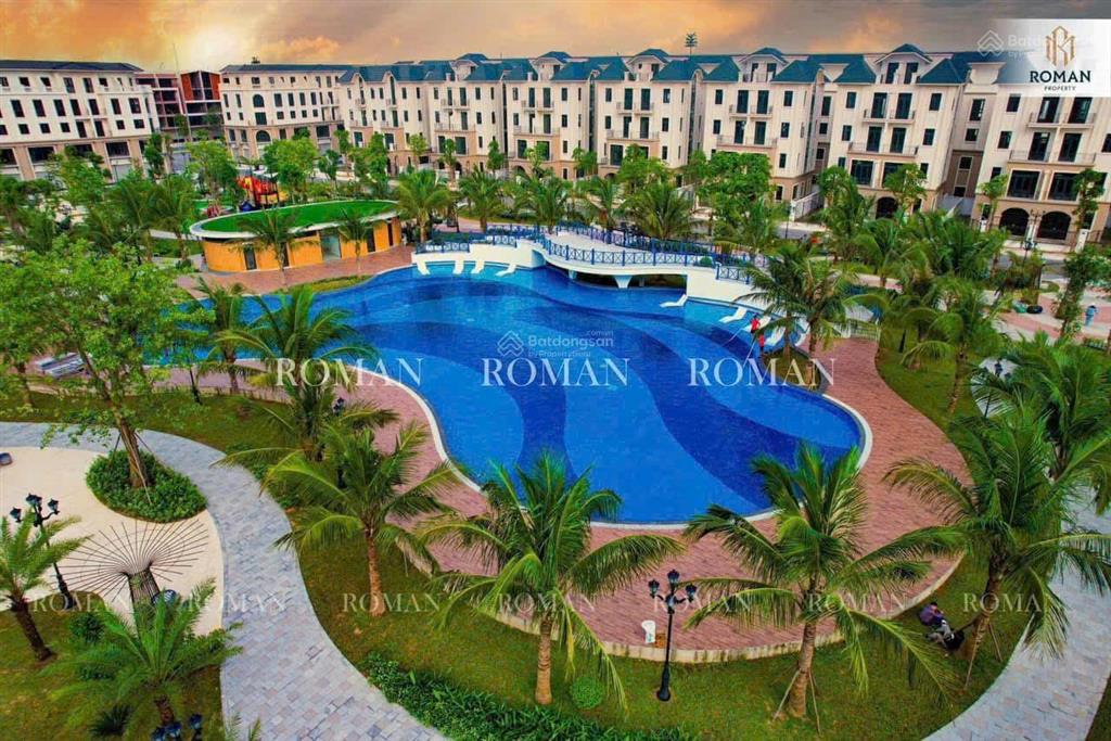 Cần tiền bán giá giá hời chà là 63 m2. cạnh công viên bể bơi sẵn sổ đỏ