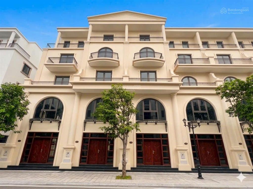 Chạm đáy biệt thự song khu đóng vip vịnh xanh 144m2 áp voucher 10% mua chắc chắn thắng.