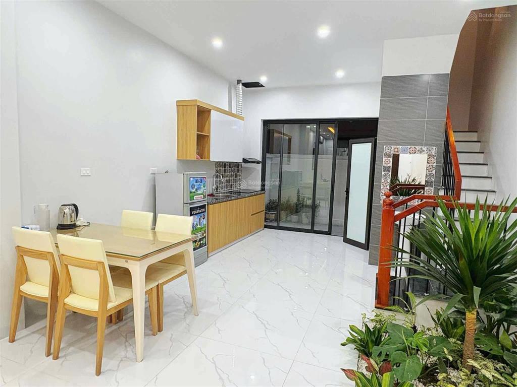 Cho thuê căn cọ xanh 63 m² hoàn thiện 2 tầng full nội thất chỉ việc mang quần áo vào ở.