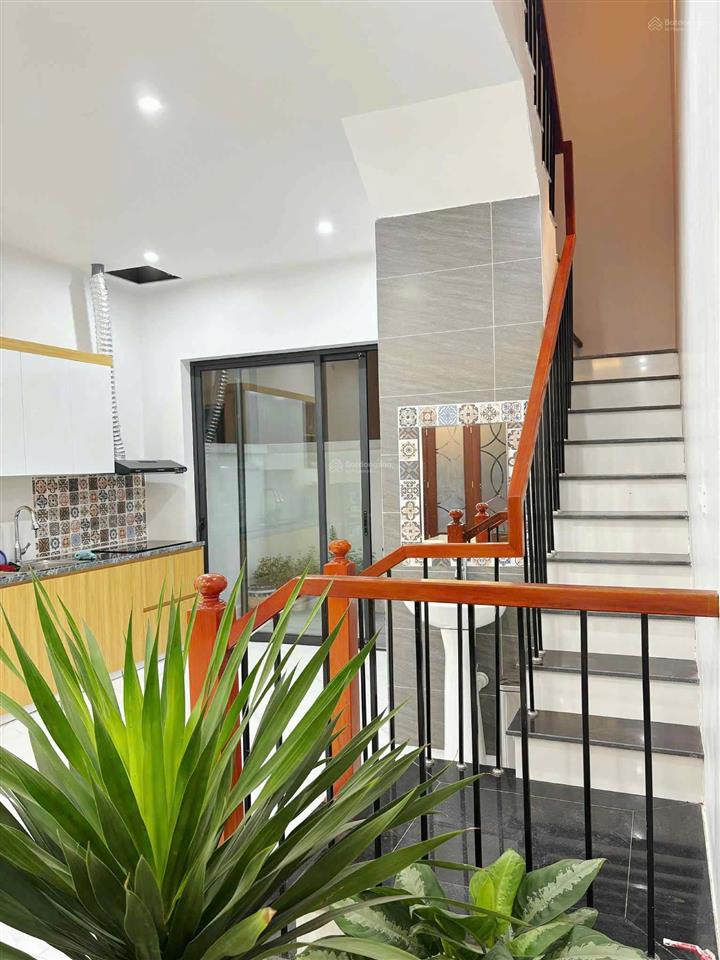 Cho thuê căn cọ xanh 63 m² hoàn thiện 2 tầng full nội thất chỉ việc mang quần áo vào ở.