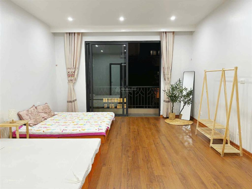 Cho thuê căn cọ xanh 63 m² hoàn thiện 2 tầng full nội thất chỉ việc mang quần áo vào ở.